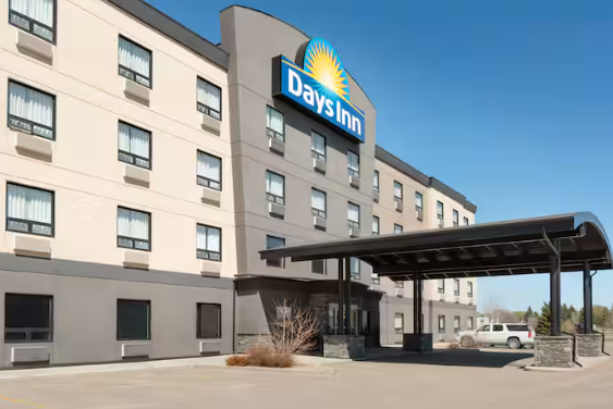 Days Inn Wyndham Regina Airport (Reserved for Family and Fans)